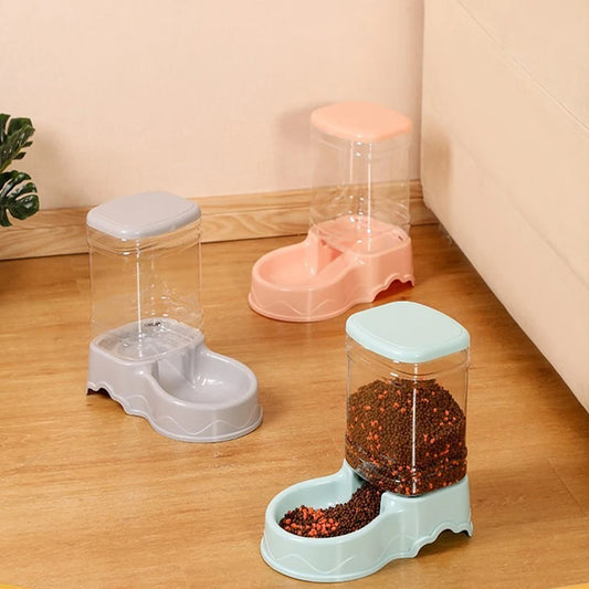 Pet Feeding Station